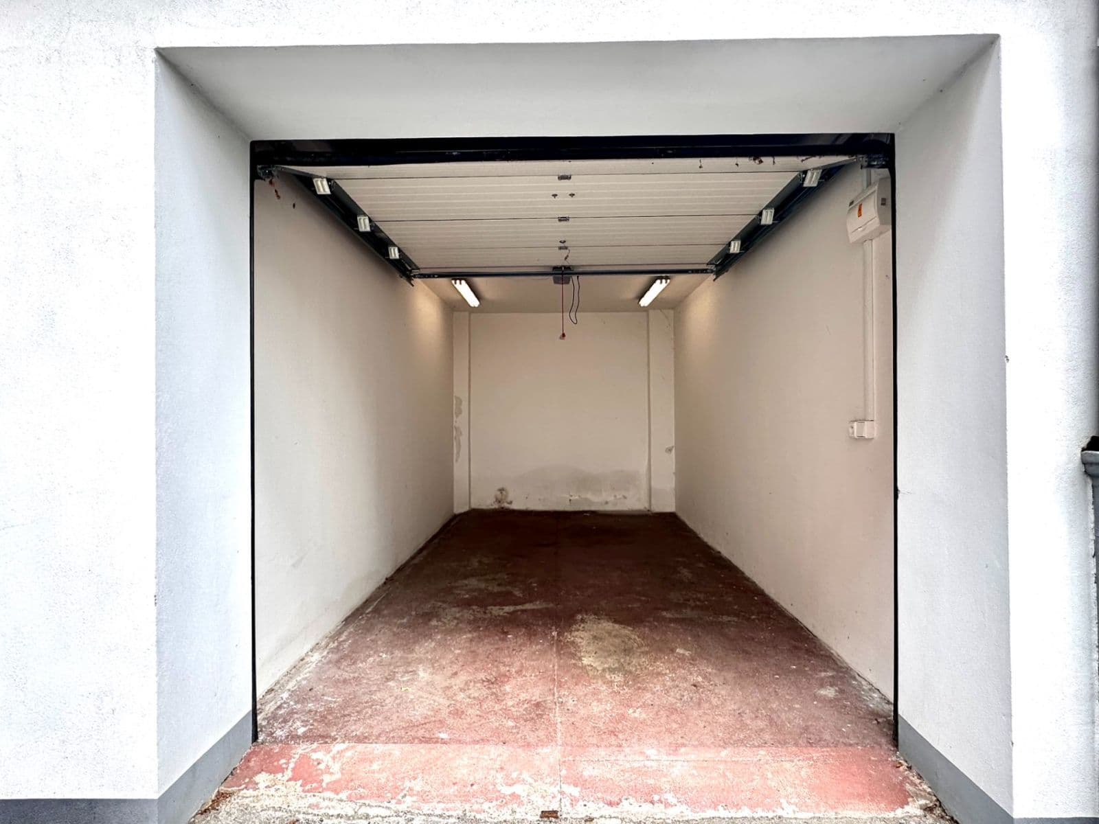 garage to rent, 15 m², Hodonínská, Prague, Prague garage to rent, 15 m², Hodonínská, Prague, Prague