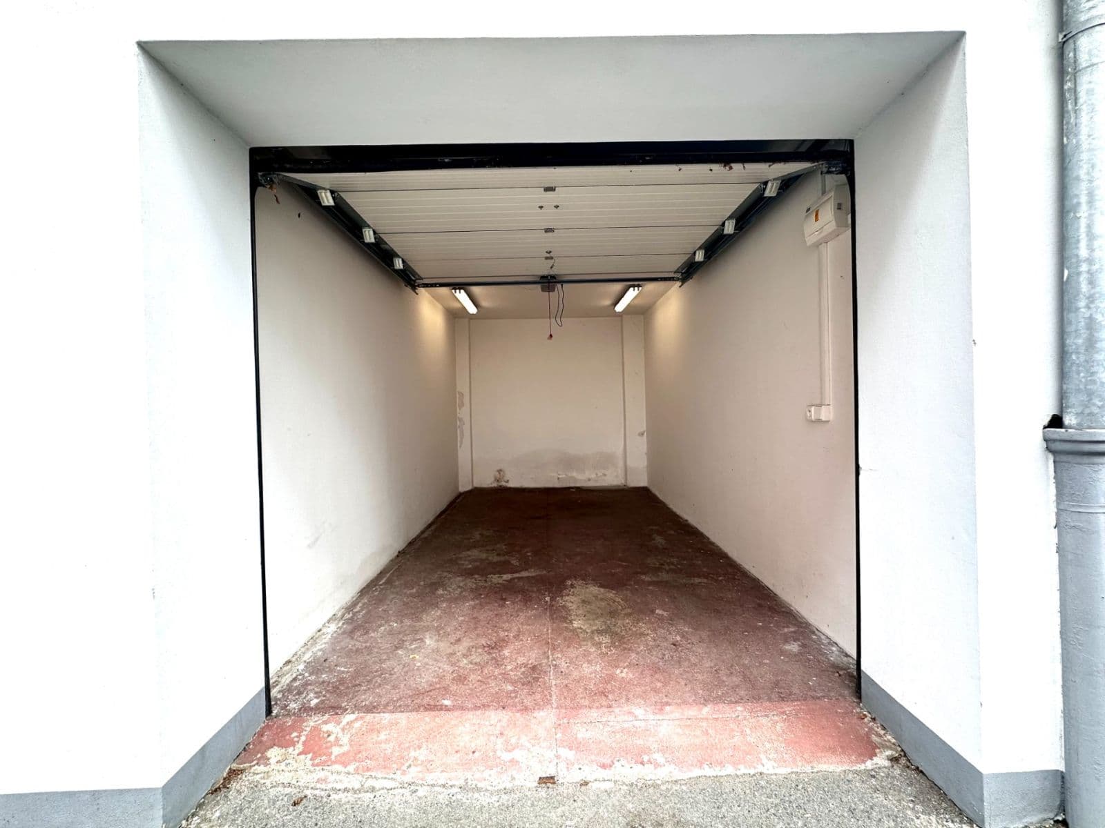 garage to rent, 15 m², Hodonínská, Prague, Prague garage to rent, 15 m², Hodonínská, Prague, Prague