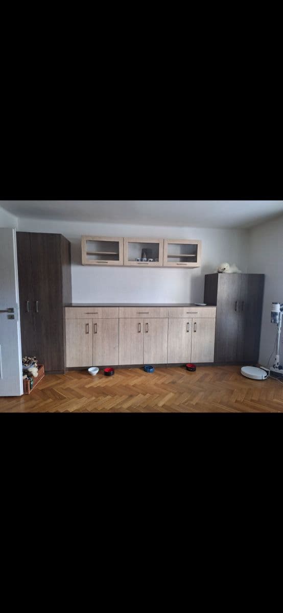 3 bedroom flat to rent, 76 m², Československé armády, Přelouč, Pardubický Region 3 bedroom flat to rent, 76 m², Československé armády, Přelouč, Pardubický Region