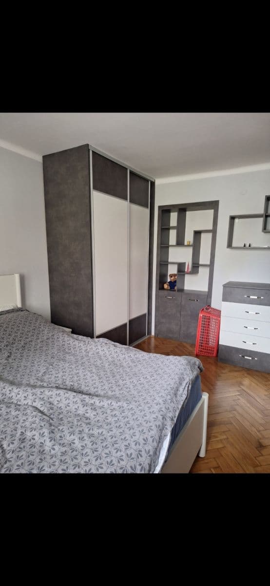 3 bedroom flat to rent, 76 m², Československé armády, Přelouč, Pardubický Region 3 bedroom flat to rent, 76 m², Československé armády, Přelouč, Pardubický Region