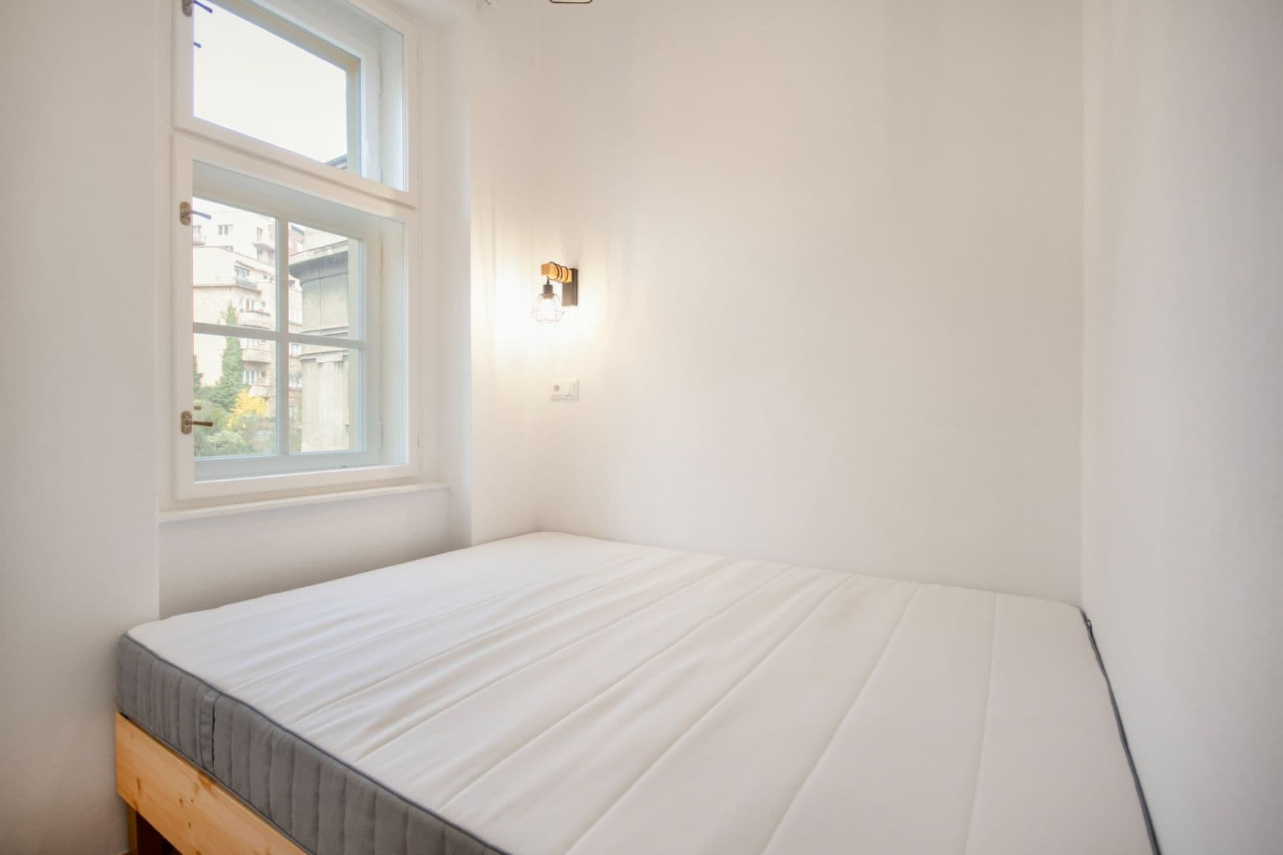 Studio flat to rent, 29 m², Bělehradská, Prague, Prague Studio flat to rent, 29 m², Bělehradská, Prague, Prague