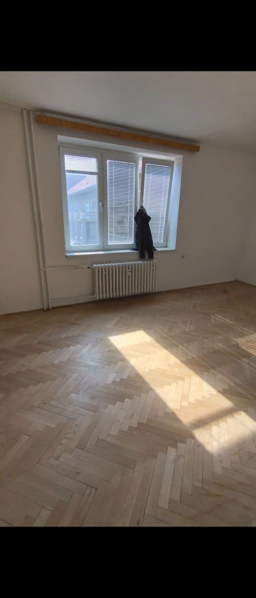 3 bedroom flat to rent, 81 m², třída Osvobození, Příbram, Středočeský Region 3 bedroom flat to rent, 81 m², třída Osvobození, Příbram, Středočeský Region