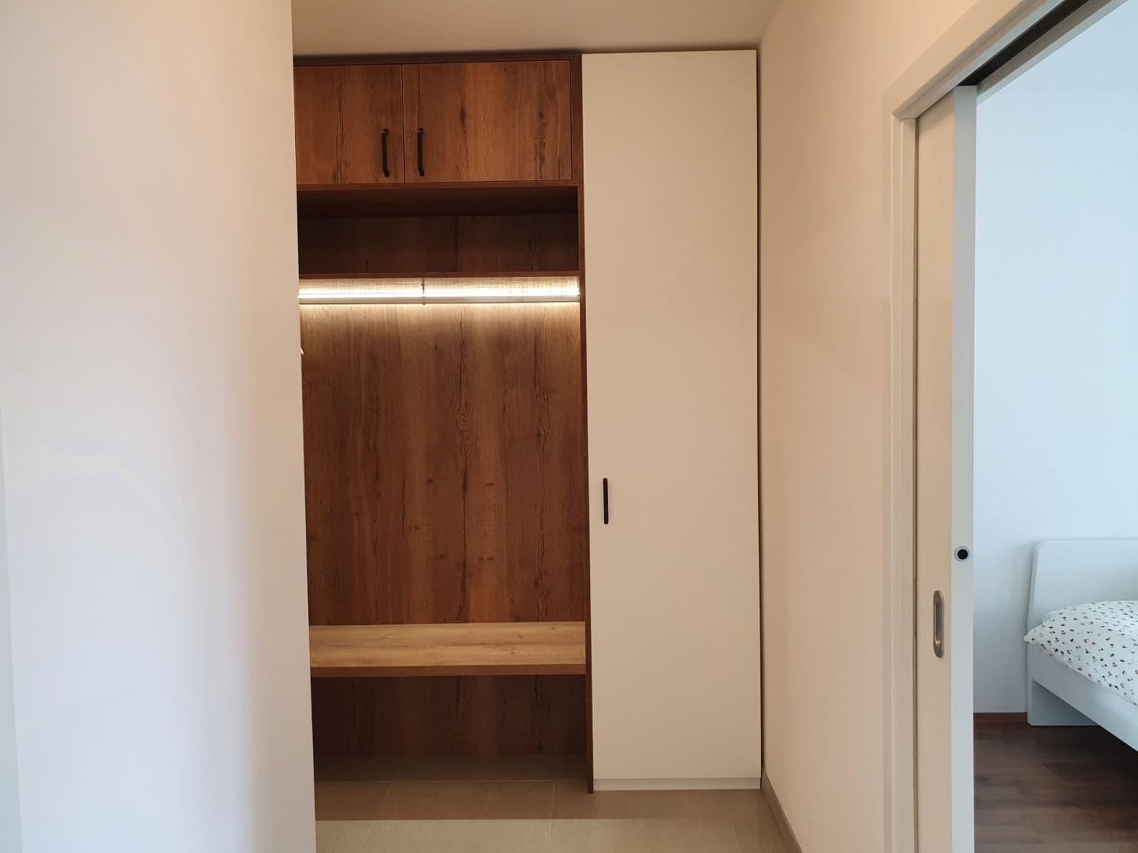 1 bedroom with open-plan kitchen flat to rent, 62 m², Nemocniční, Plzeň, Plzeňský Region 1 bedroom with open-plan kitchen flat to rent, 62 m², Nemocniční, Plzeň, Plzeňský Region