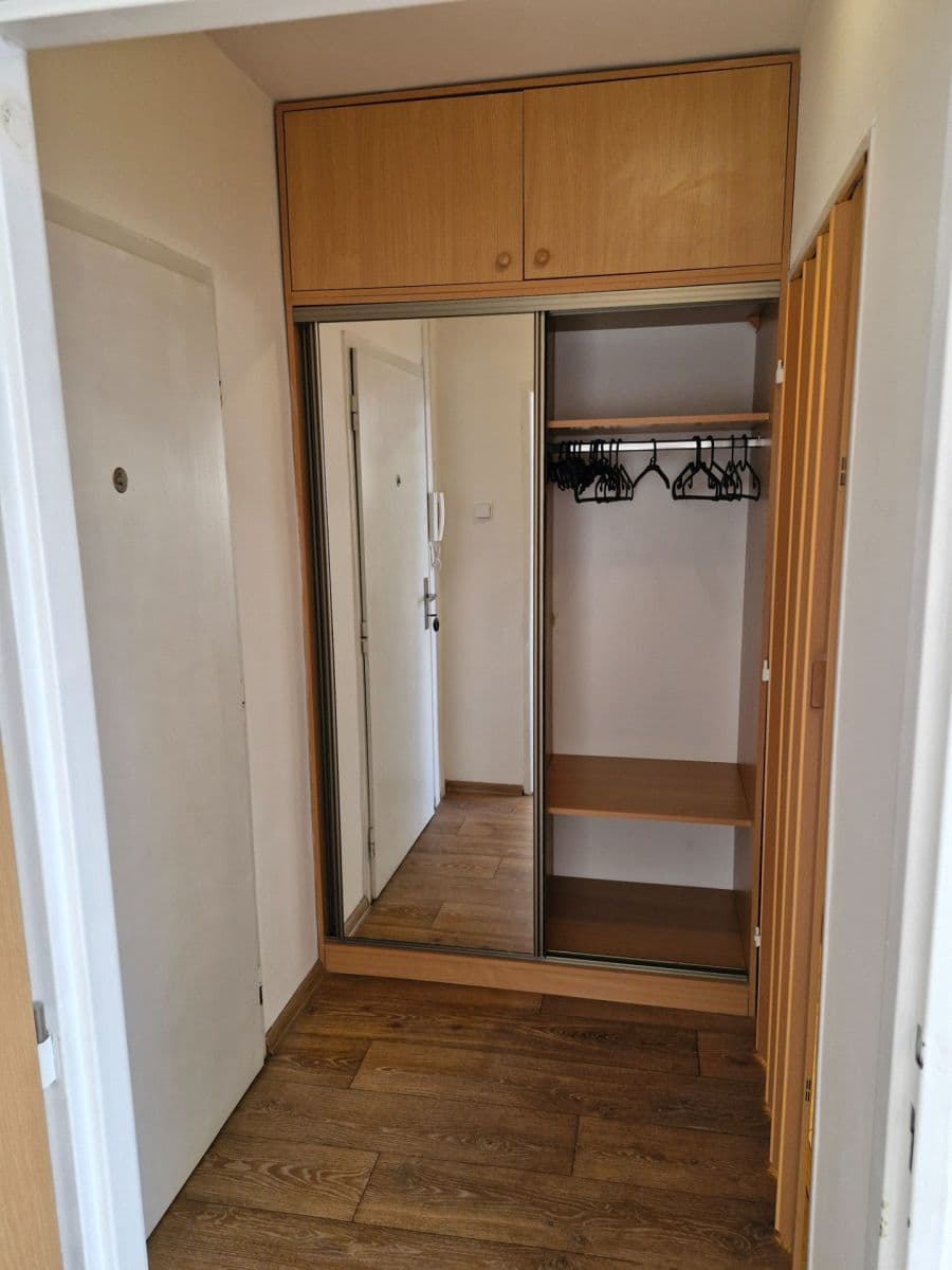 1 bedroom flat to rent, 38 m², Gdaňská, Prague, Prague 1 bedroom flat to rent, 38 m², Gdaňská, Prague, Prague