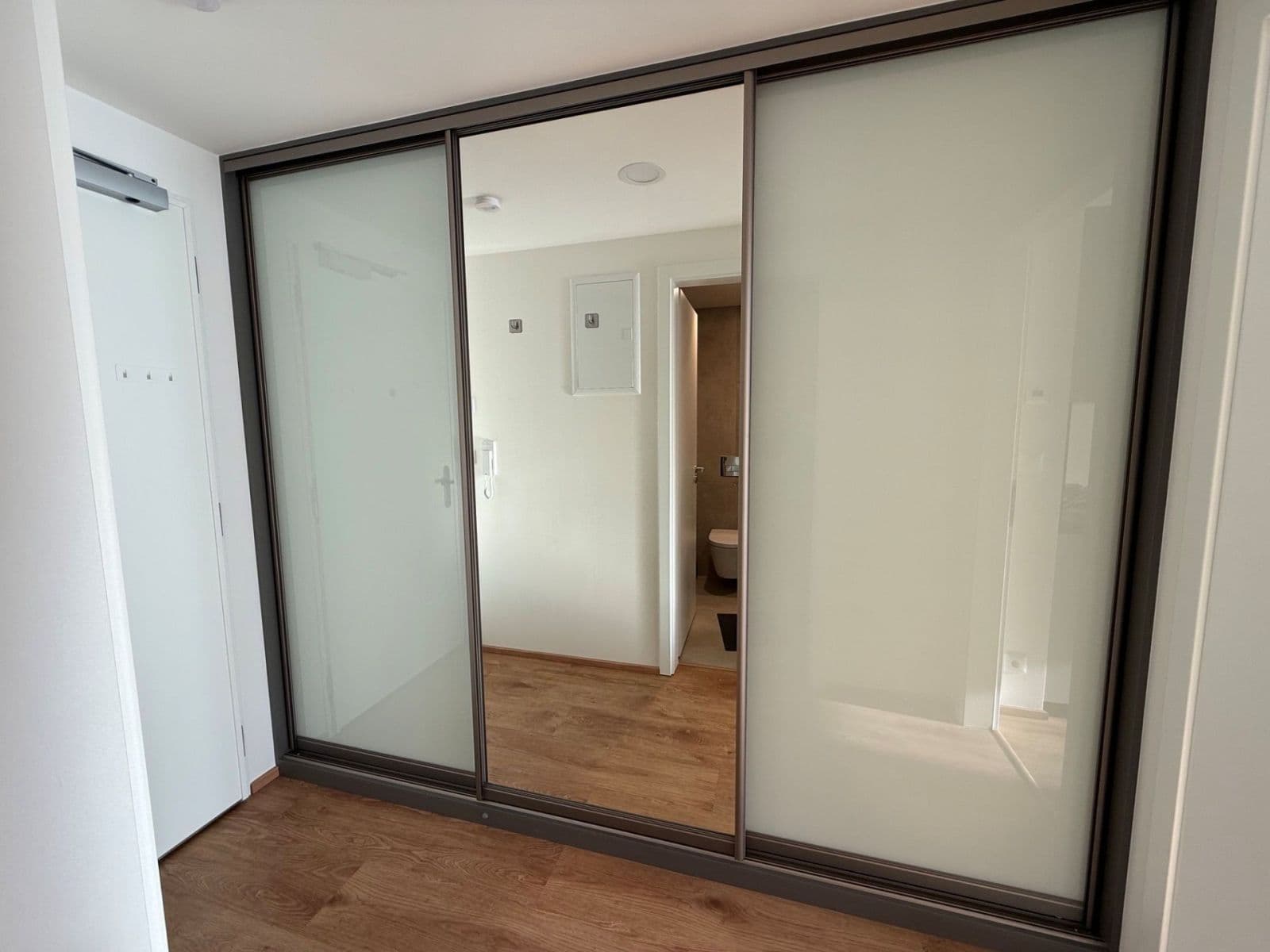 Studio flat to rent, 37 m², Poděbradská, Prague, Prague Studio flat to rent, 37 m², Poděbradská, Prague, Prague