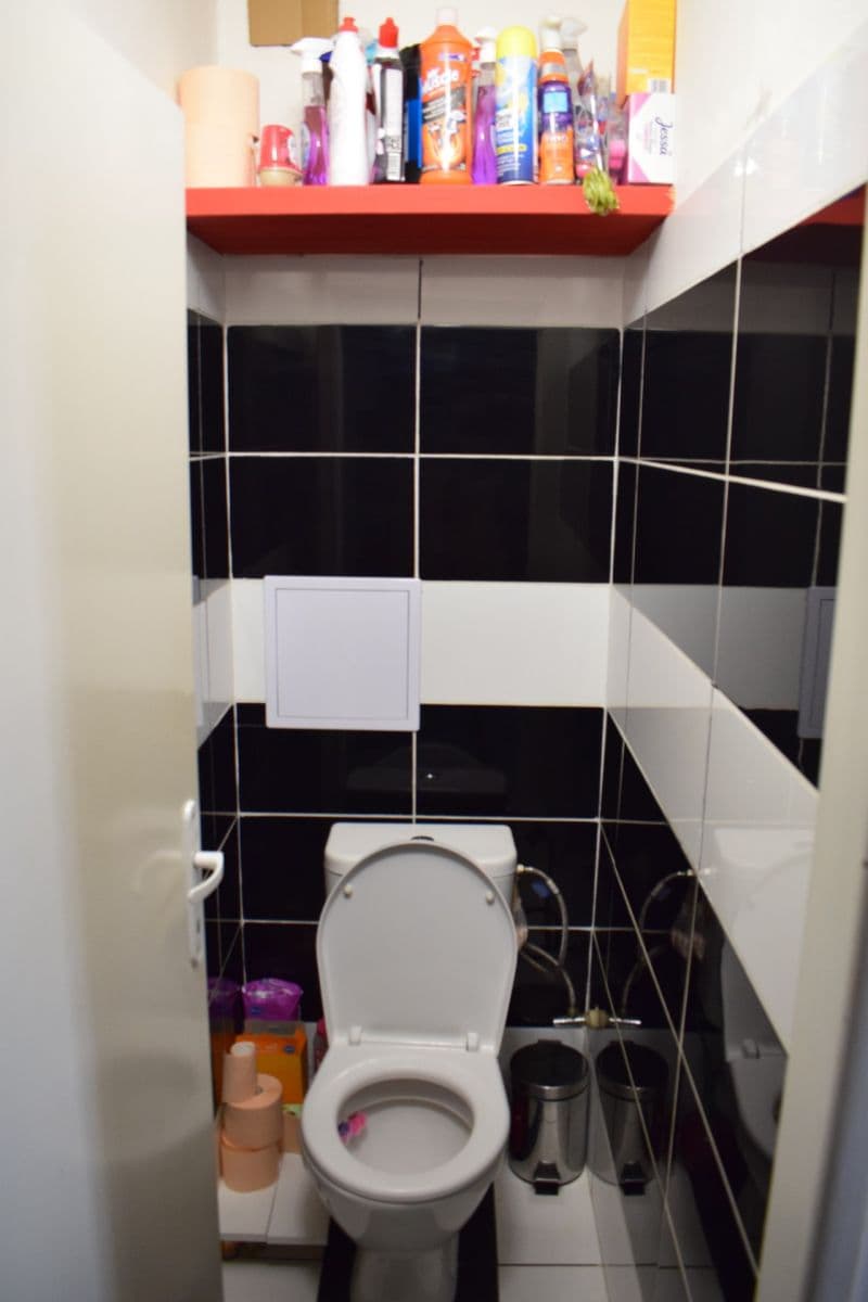 3 bedroom flat for sale, 72 m², Příbramská, Neumětely, Středočeský Region 3 bedroom flat for sale, 72 m², Příbramská, Neumětely, Středočeský Region