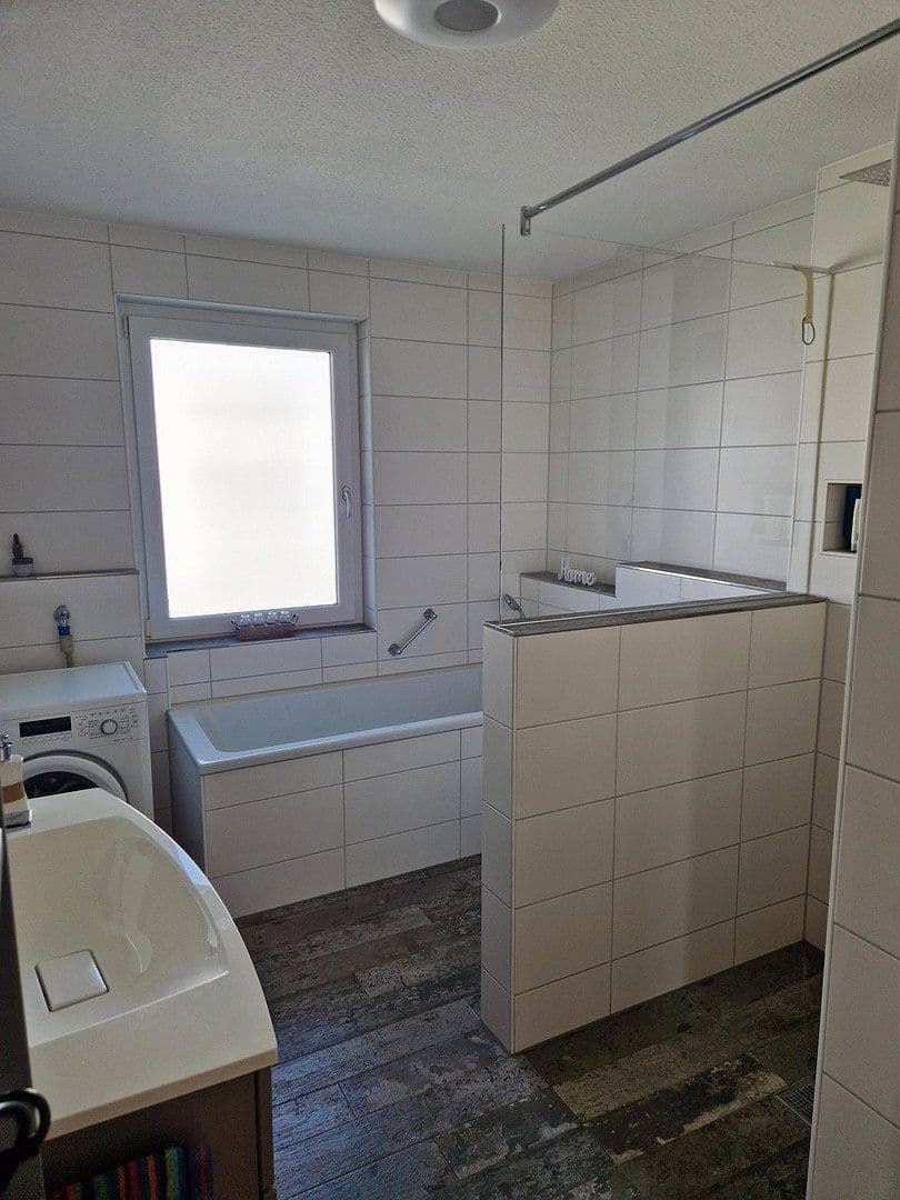 2 bedroom with open-plan kitchen flat for sale, 107 m², Hemmingen, Baden-Württemberg 2 bedroom with open-plan kitchen flat for sale, 107 m², Hemmingen, Baden-Württemberg