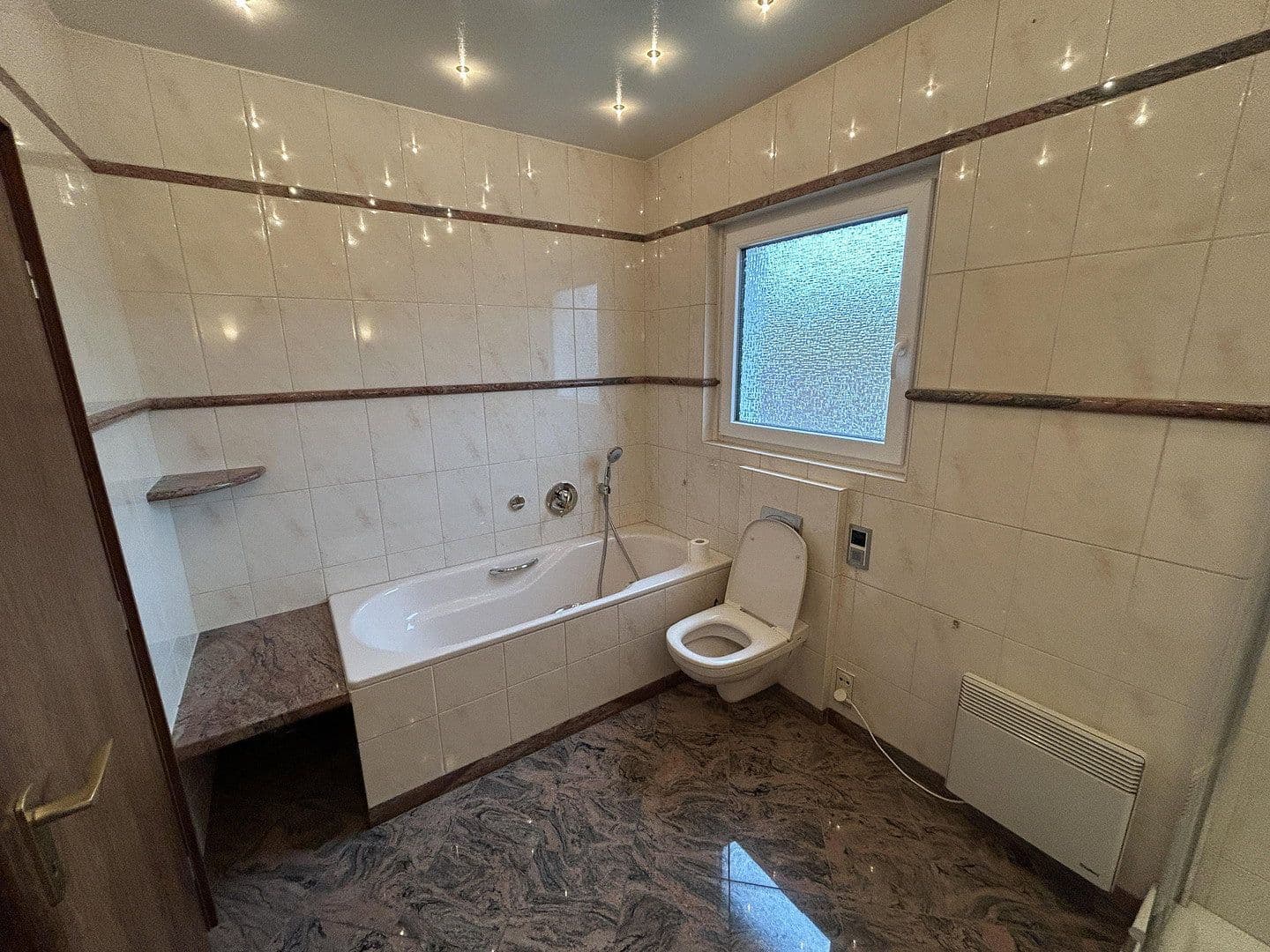 3 bedroom flat to rent, 136 m², Otto-Brenner-Straße 144, Bielefeld, North Rhine-Westphalia 3 bedroom flat to rent, 136 m², Otto-Brenner-Straße 144, Bielefeld, North Rhine-Westphalia