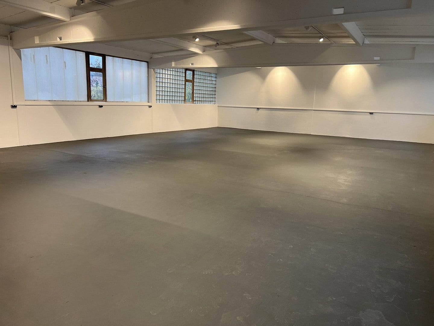 non-residential property for sale, 6,250 m², Schützenstr. 3, Weidhausen b.Coburg, Bavaria non-residential property for sale, 6,250 m², Schützenstr. 3, Weidhausen b.Coburg, Bavaria