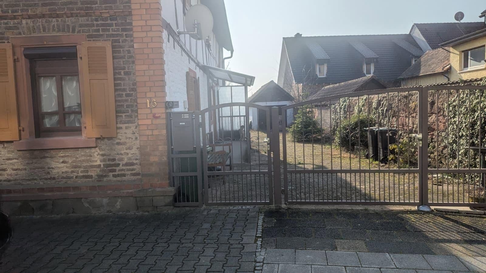 house for sale, 110 m², Hauptstr. 16, Heusenstamm, Hesse house for sale, 110 m², Hauptstr. 16, Heusenstamm, Hesse