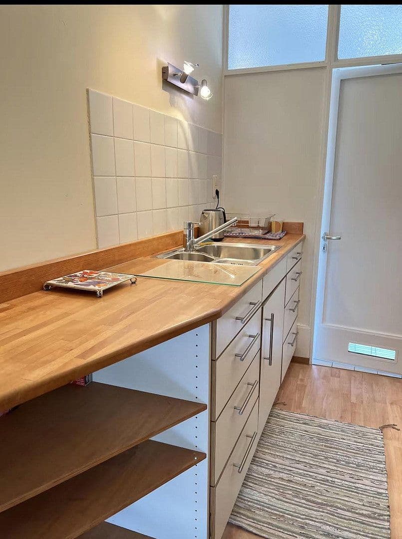 3 bedroom flat to rent, 63 m², Kellerstrasse 13, München, Bavaria 3 bedroom flat to rent, 63 m², Kellerstrasse 13, München, Bavaria