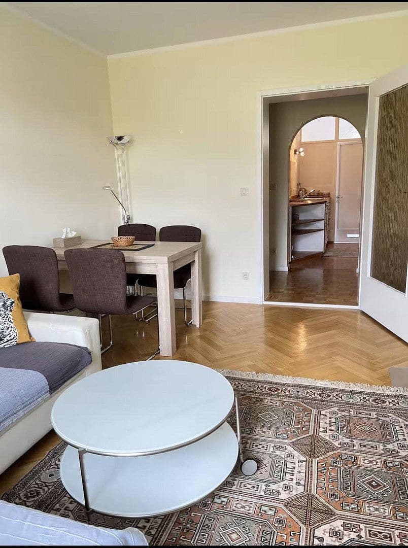 3 bedroom flat to rent, 63 m², Kellerstrasse 13, München, Bavaria 3 bedroom flat to rent, 63 m², Kellerstrasse 13, München, Bavaria