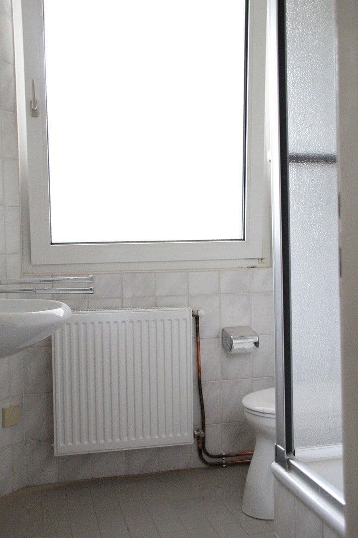 1 bedroom with open-plan kitchen flat to rent, 60 m², Wiesenstr. 52, Essen-Südviertel Nähe City und Hauptbahnhof, North Rhine-Westphalia 1 bedroom with open-plan kitchen flat to rent, 60 m², Wiesenstr. 52, Essen-Südviertel Nähe City und Hauptbahnhof, North Rhine-Westphalia