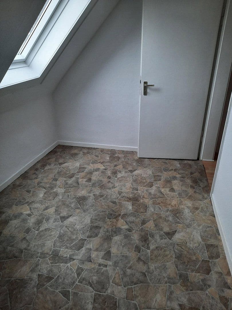 2 bedroom with open-plan kitchen flat to rent, 67 m², Rathausplatz 28, Hattingen, North Rhine-Westphalia 2 bedroom with open-plan kitchen flat to rent, 67 m², Rathausplatz 28, Hattingen, North Rhine-Westphalia