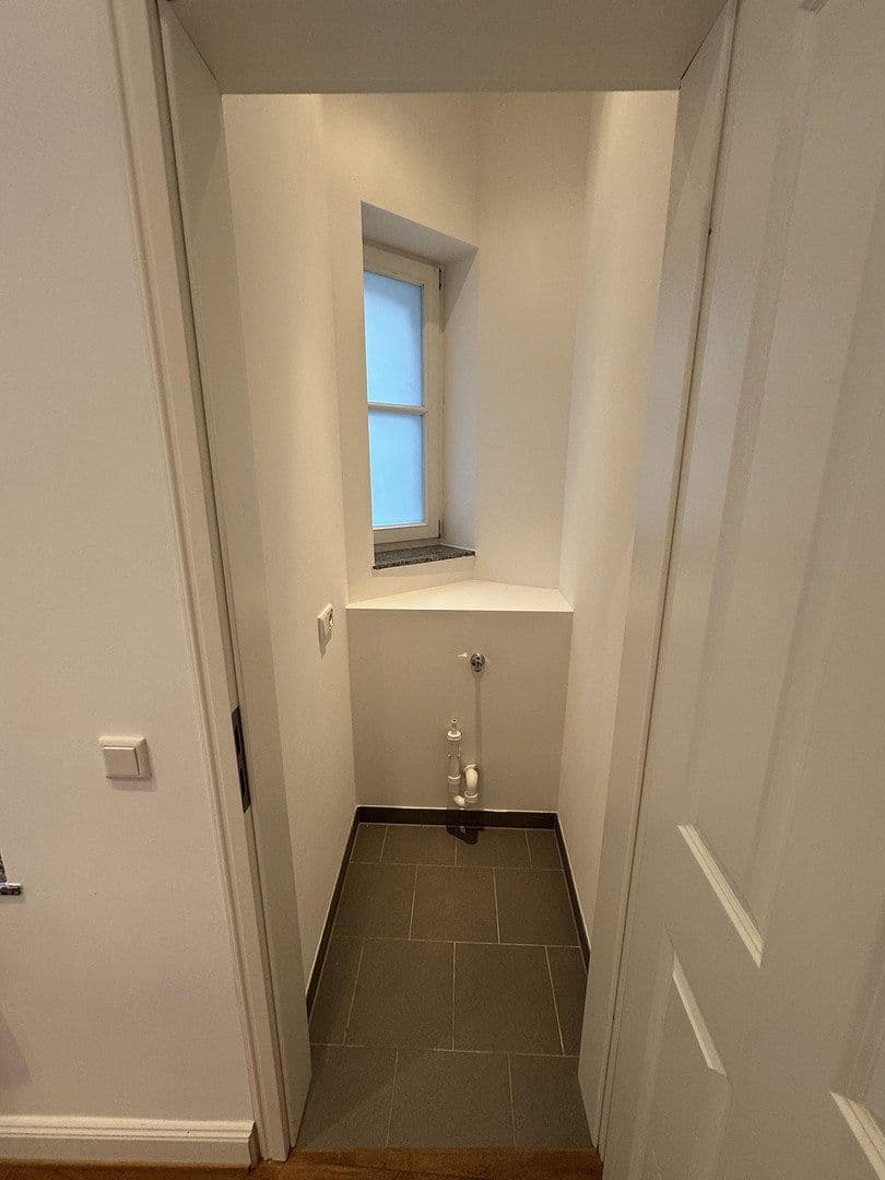 4 bedroom flat to rent, 112 m², Trimbornstrasse 11, Köln, North Rhine-Westphalia 4 bedroom flat to rent, 112 m², Trimbornstrasse 11, Köln, North Rhine-Westphalia