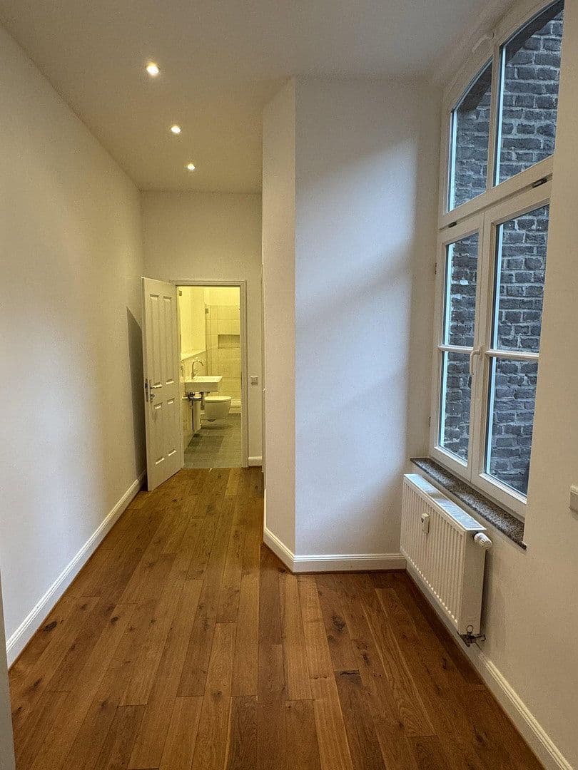 4 bedroom flat to rent, 112 m², Trimbornstrasse 11, Köln, North Rhine-Westphalia 4 bedroom flat to rent, 112 m², Trimbornstrasse 11, Köln, North Rhine-Westphalia