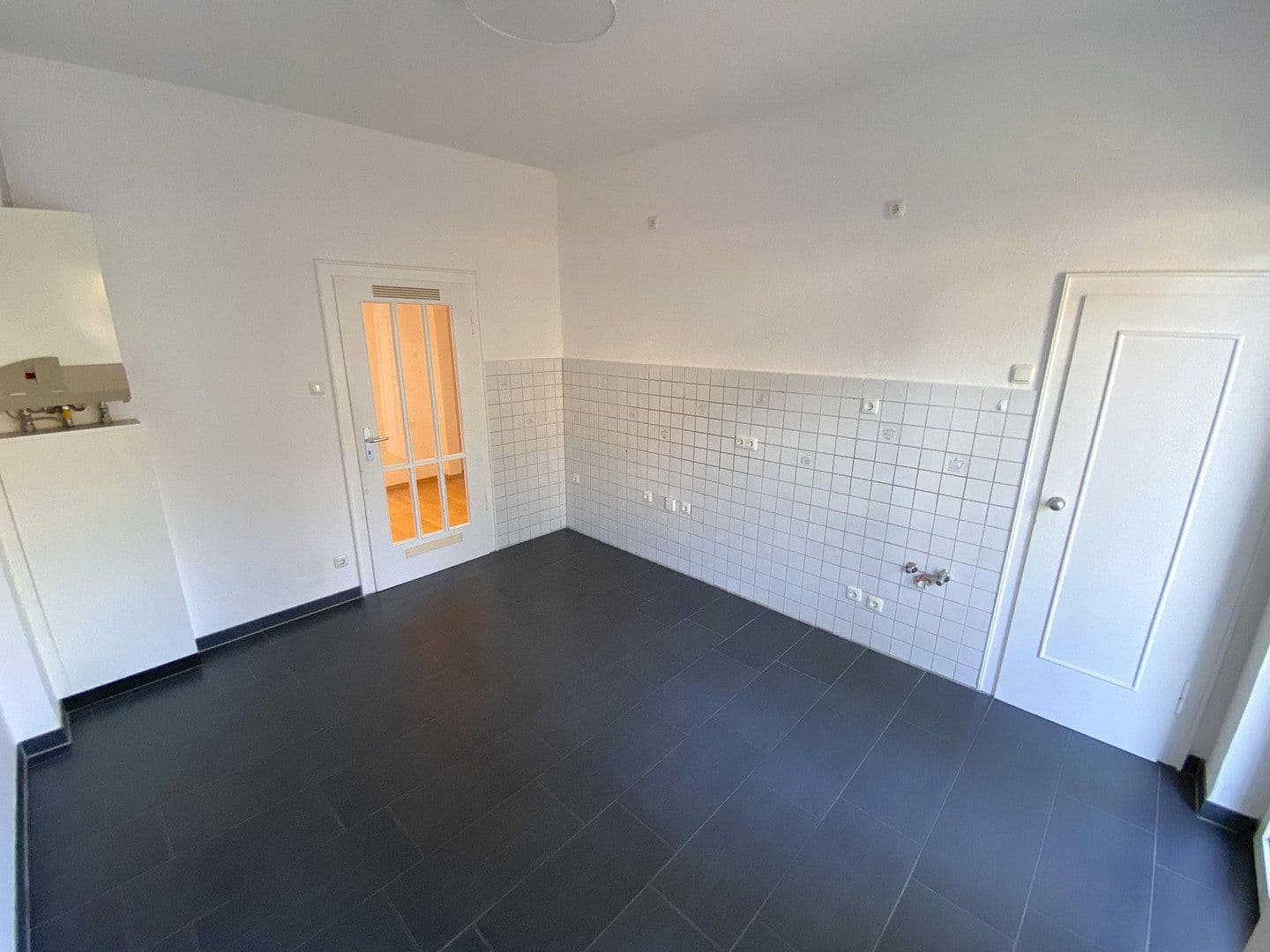 4 bedroom flat to rent, 120 m², Koblenz, Rhineland-Palatinate 4 bedroom flat to rent, 120 m², Koblenz, Rhineland-Palatinate