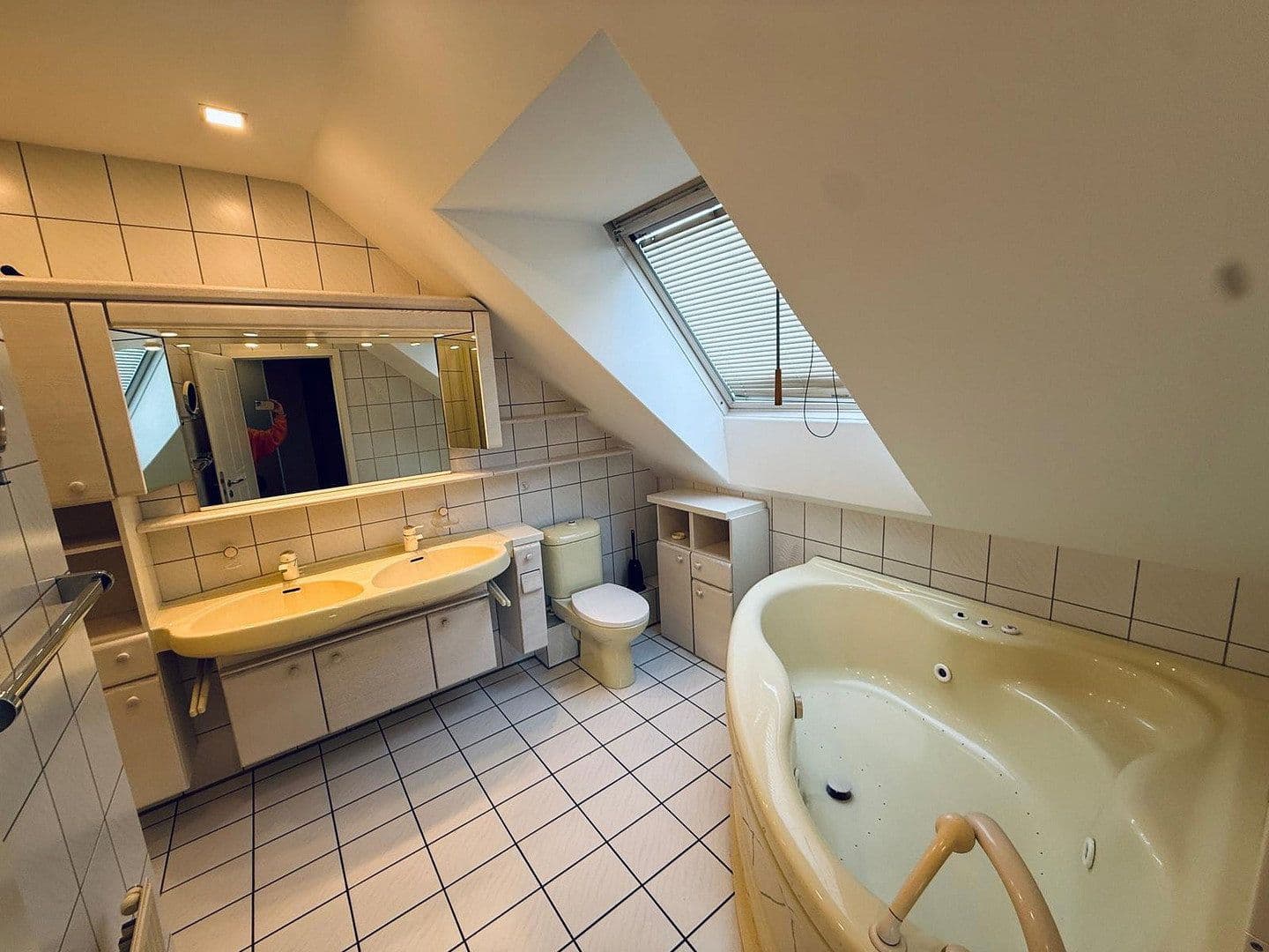 2 bedroom with open-plan kitchen flat for sale, 132 m², Dorsten, North Rhine-Westphalia 2 bedroom with open-plan kitchen flat for sale, 132 m², Dorsten, North Rhine-Westphalia