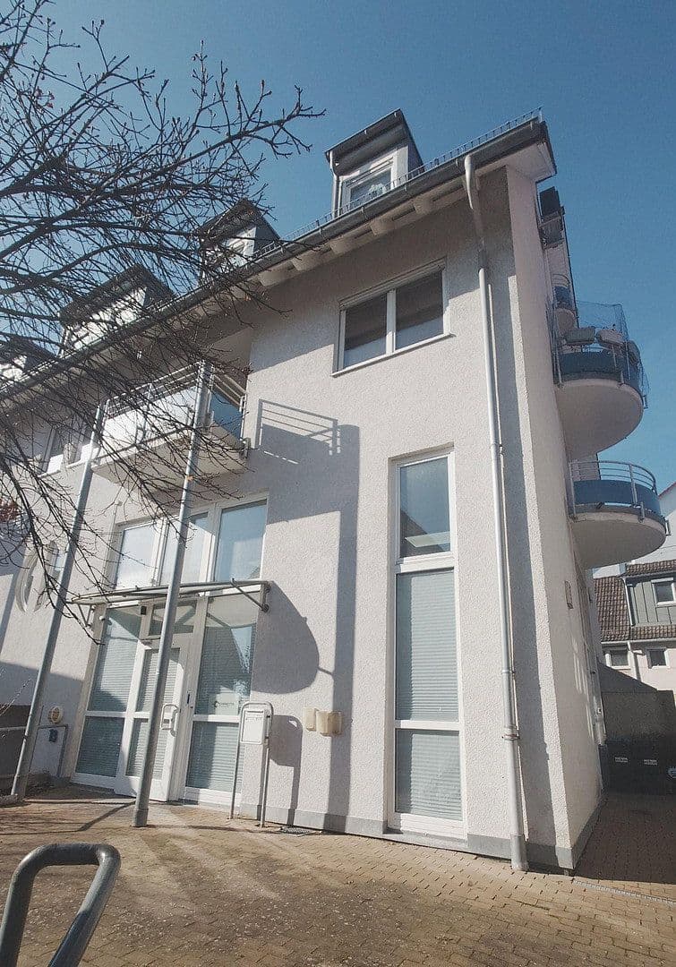 office to rent, 102 m², Uhlbergstraße 13, Filderstadt, Baden-Württemberg office to rent, 102 m², Uhlbergstraße 13, Filderstadt, Baden-Württemberg