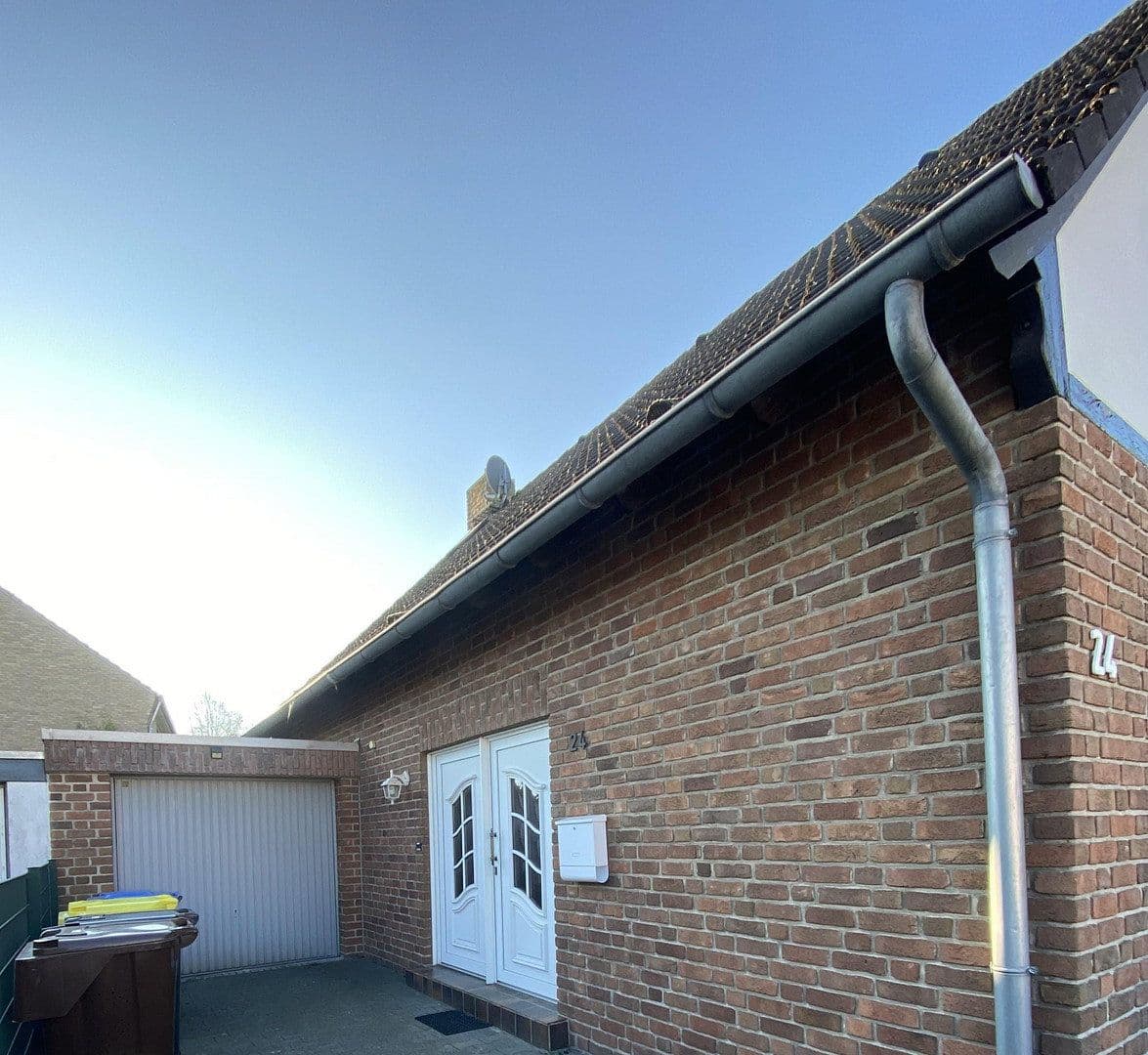 house for sale, 138 m², Friedhofstraße 24, Nettetal, North Rhine-Westphalia house for sale, 138 m², Friedhofstraße 24, Nettetal, North Rhine-Westphalia