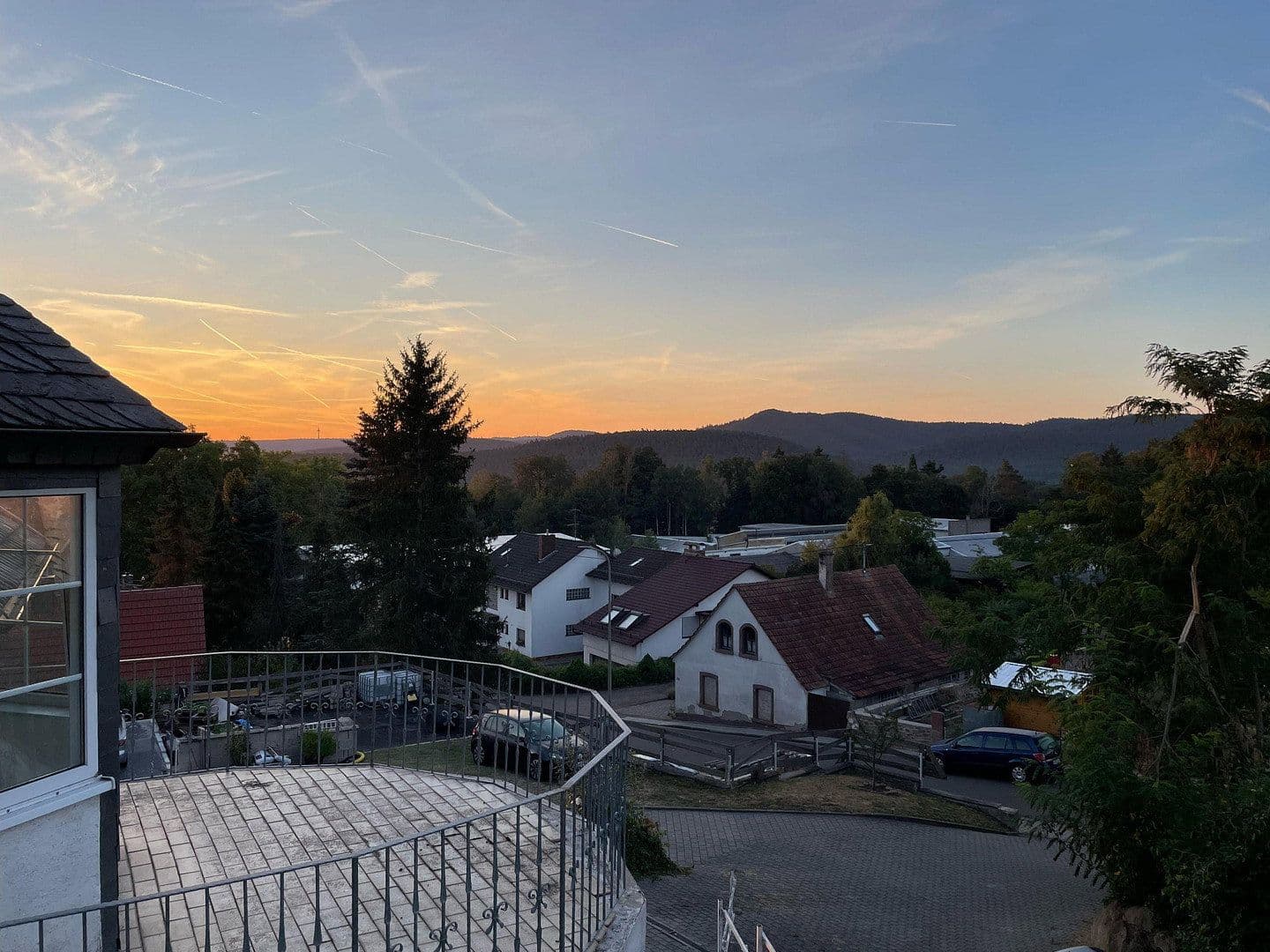 3 bedroom with open-plan kitchen flat to rent, 193 m², Bergstraße 16, Carlsberg, Rhineland-Palatinate 3 bedroom with open-plan kitchen flat to rent, 193 m², Bergstraße 16, Carlsberg, Rhineland-Palatinate