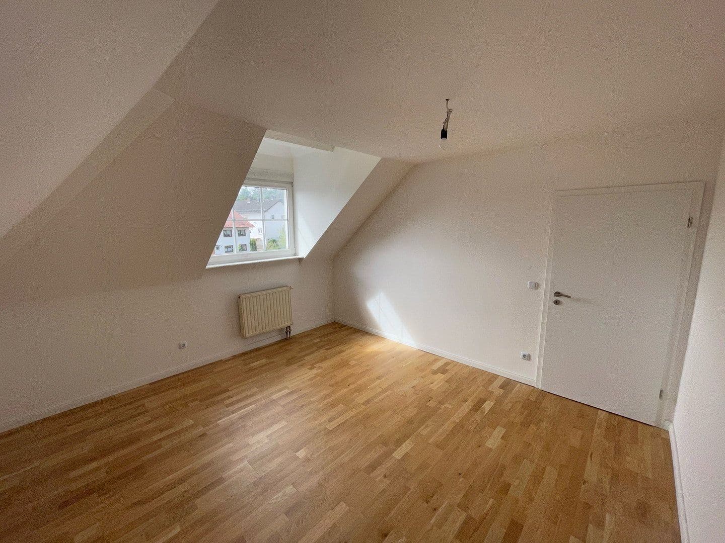 3 bedroom with open-plan kitchen flat to rent, 193 m², Bergstraße 16, Carlsberg, Rhineland-Palatinate 3 bedroom with open-plan kitchen flat to rent, 193 m², Bergstraße 16, Carlsberg, Rhineland-Palatinate