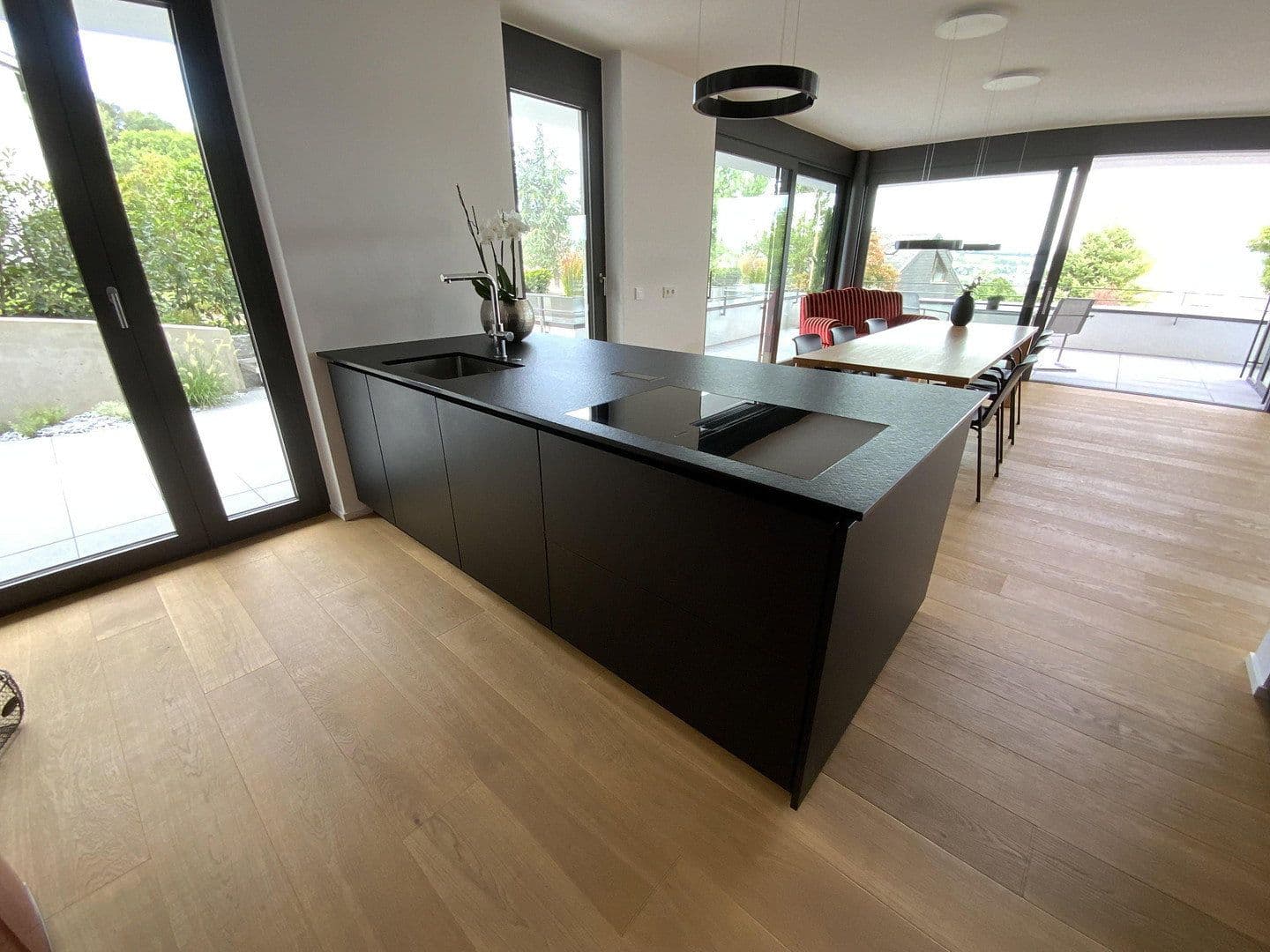 2 bedroom with open-plan kitchen flat for sale, 170 m², Lörrach, Baden-Württemberg 2 bedroom with open-plan kitchen flat for sale, 170 m², Lörrach, Baden-Württemberg