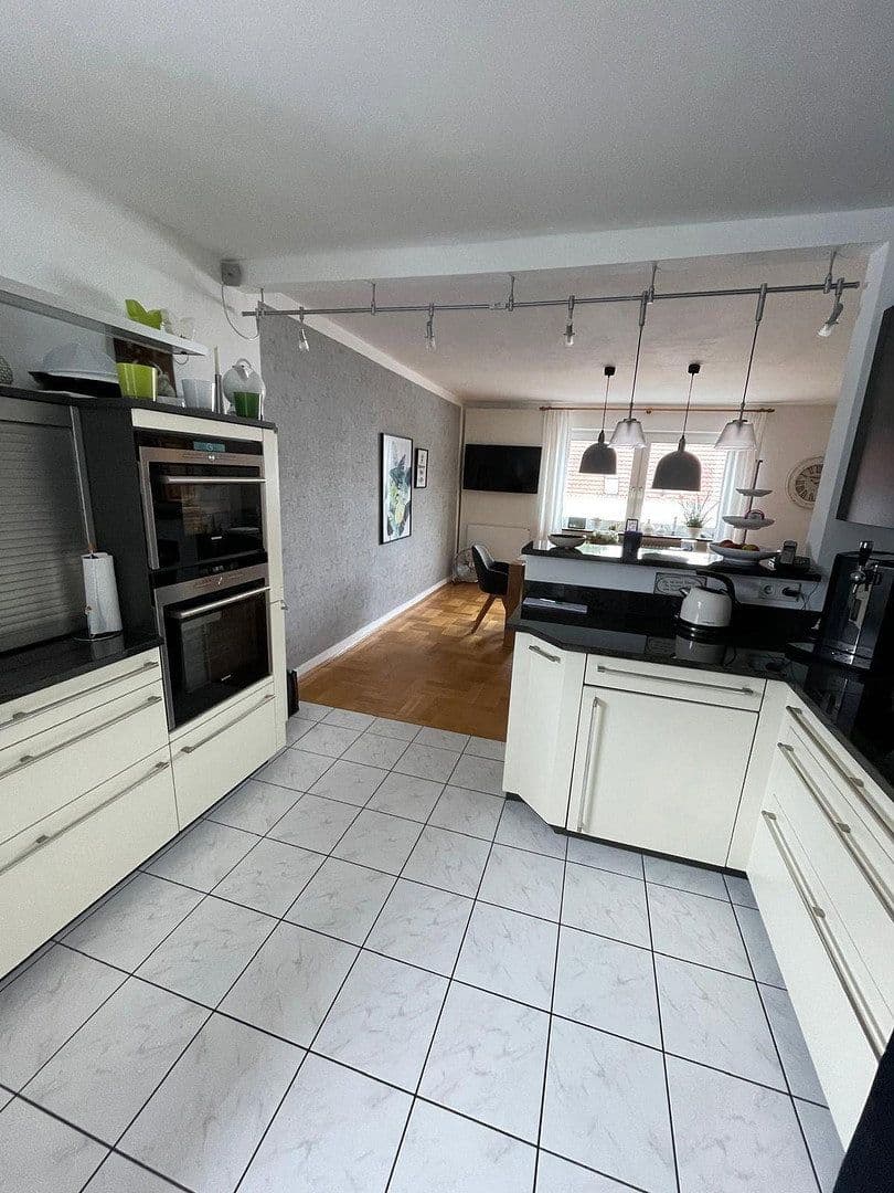 house for sale, 251 m², Achern, Baden-Württemberg house for sale, 251 m², Achern, Baden-Württemberg