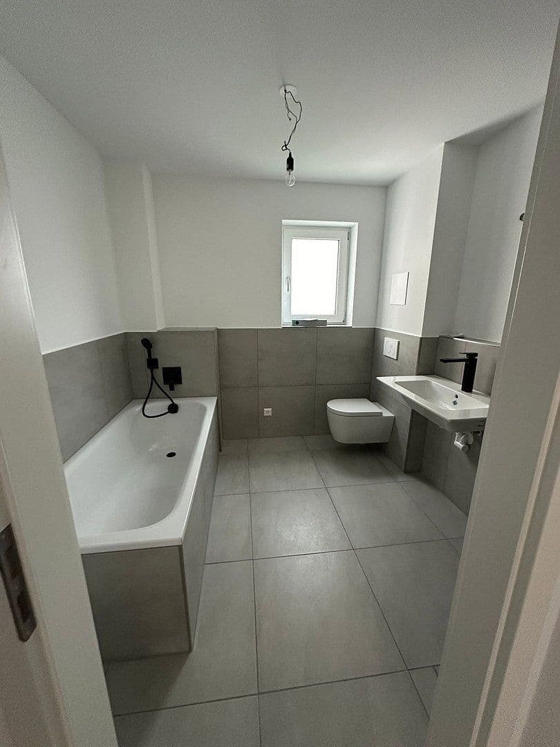 3 bedroom with open-plan kitchen flat to rent, 126 m², Neugartenstraße, Hagnau am Bodensee, Baden-Württemberg 3 bedroom with open-plan kitchen flat to rent, 126 m², Neugartenstraße, Hagnau am Bodensee, Baden-Württemberg