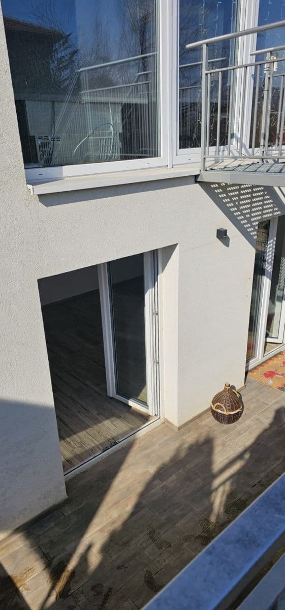 Studio flat to rent, 30 m², Sukova, Velké Přílepy, Středočeský Region Studio flat to rent, 30 m², Sukova, Velké Přílepy, Středočeský Region