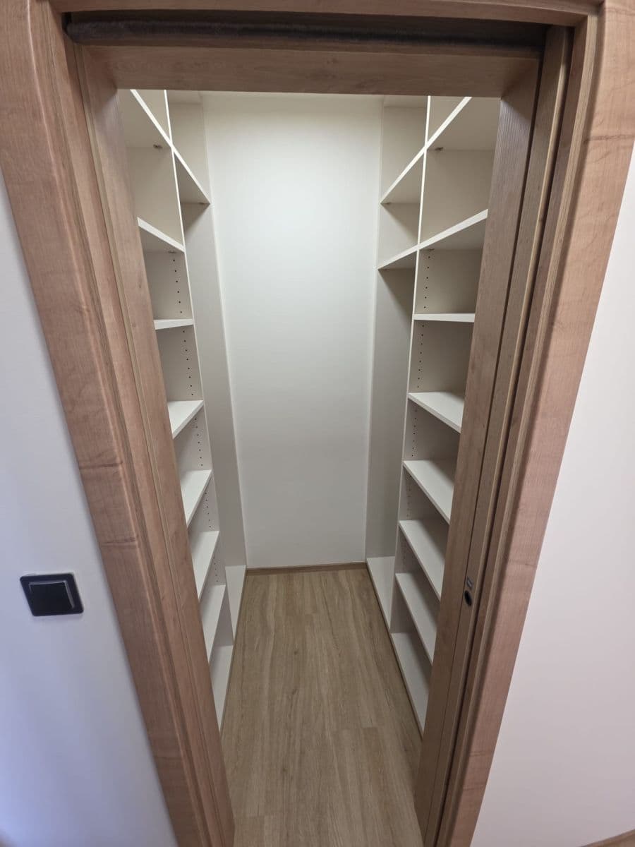 3 bedroom flat to rent, 66 m², Werichova, Ústí nad Labem, Ústecký Region 3 bedroom flat to rent, 66 m², Werichova, Ústí nad Labem, Ústecký Region