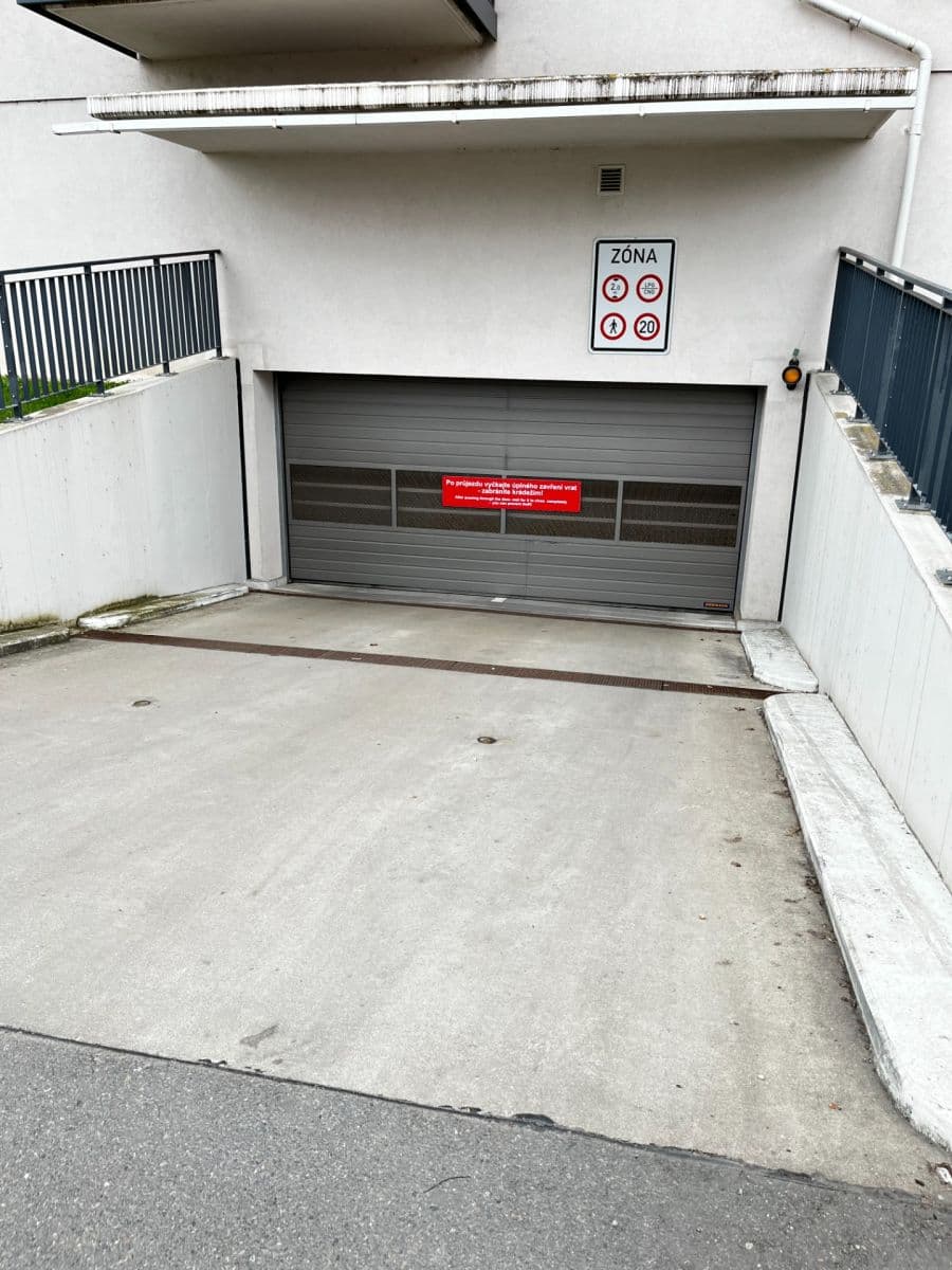garage to rent, 16 m², Granitova, Prague, Prague garage to rent, 16 m², Granitova, Prague, Prague
