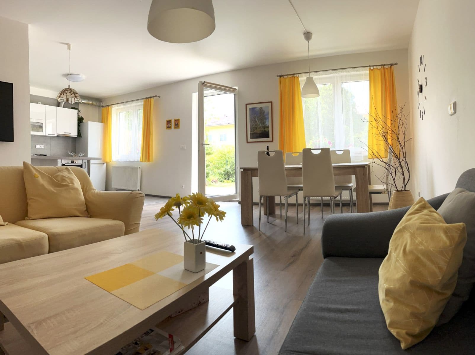 2 bedroom with open-plan kitchen flat for sale, 85 m², Frymburk, Jihočeský Region 2 bedroom with open-plan kitchen flat for sale, 85 m², Frymburk, Jihočeský Region