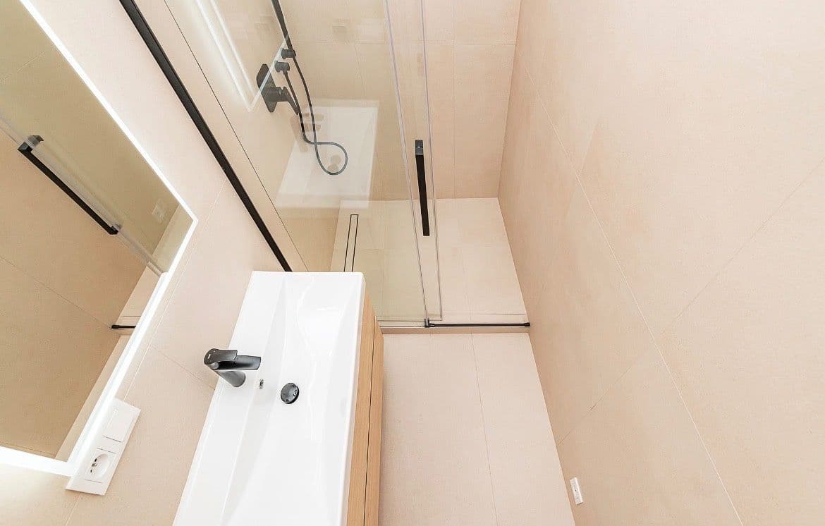 1 bedroom with open-plan kitchen flat to rent, 50 m², U Křížku, Prague, Prague 1 bedroom with open-plan kitchen flat to rent, 50 m², U Křížku, Prague, Prague