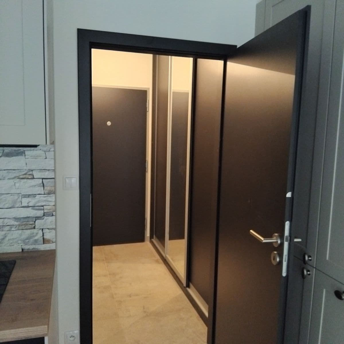 Studio flat to rent, 35 m², Gerstelova, Prague, Prague Studio flat to rent, 35 m², Gerstelova, Prague, Prague