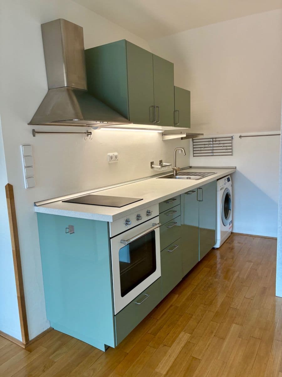 1 bedroom with open-plan kitchen flat to rent, 60 m², Českomalínská, Prague, Prague 1 bedroom with open-plan kitchen flat to rent, 60 m², Českomalínská, Prague, Prague