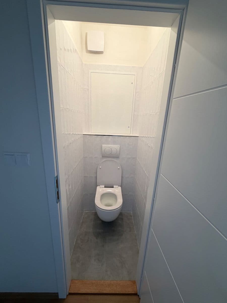 2 bedroom with open-plan kitchen flat to rent, 59 m², V Dolině, Prague, Prague 2 bedroom with open-plan kitchen flat to rent, 59 m², V Dolině, Prague, Prague