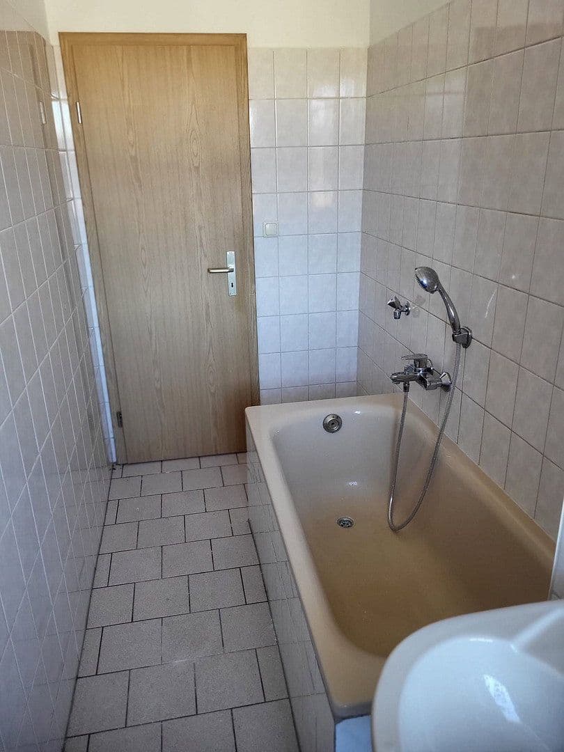 3 bedroom flat to rent, 57 m², Talstraße 34, Weischlitz, Saxony 3 bedroom flat to rent, 57 m², Talstraße 34, Weischlitz, Saxony