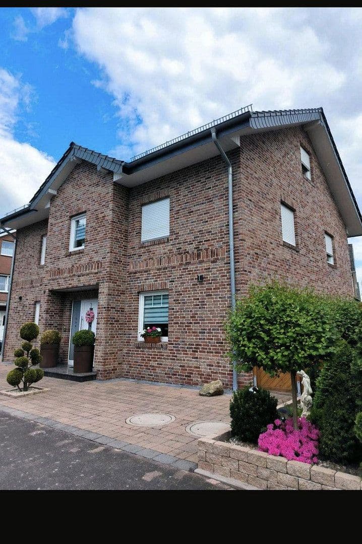house for sale, 250 m², Versmold, North Rhine-Westphalia house for sale, 250 m², Versmold, North Rhine-Westphalia