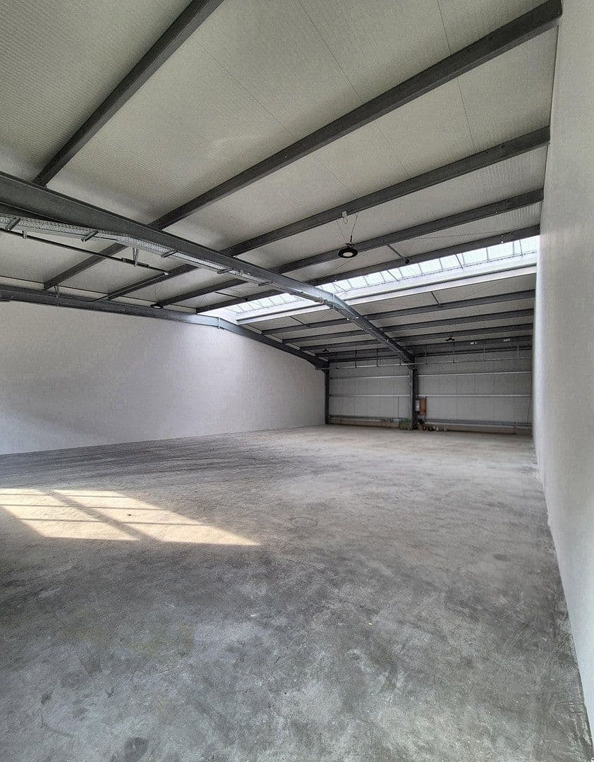 non-residential property to rent, 295 m², Neuötting, Bavaria non-residential property to rent, 295 m², Neuötting, Bavaria