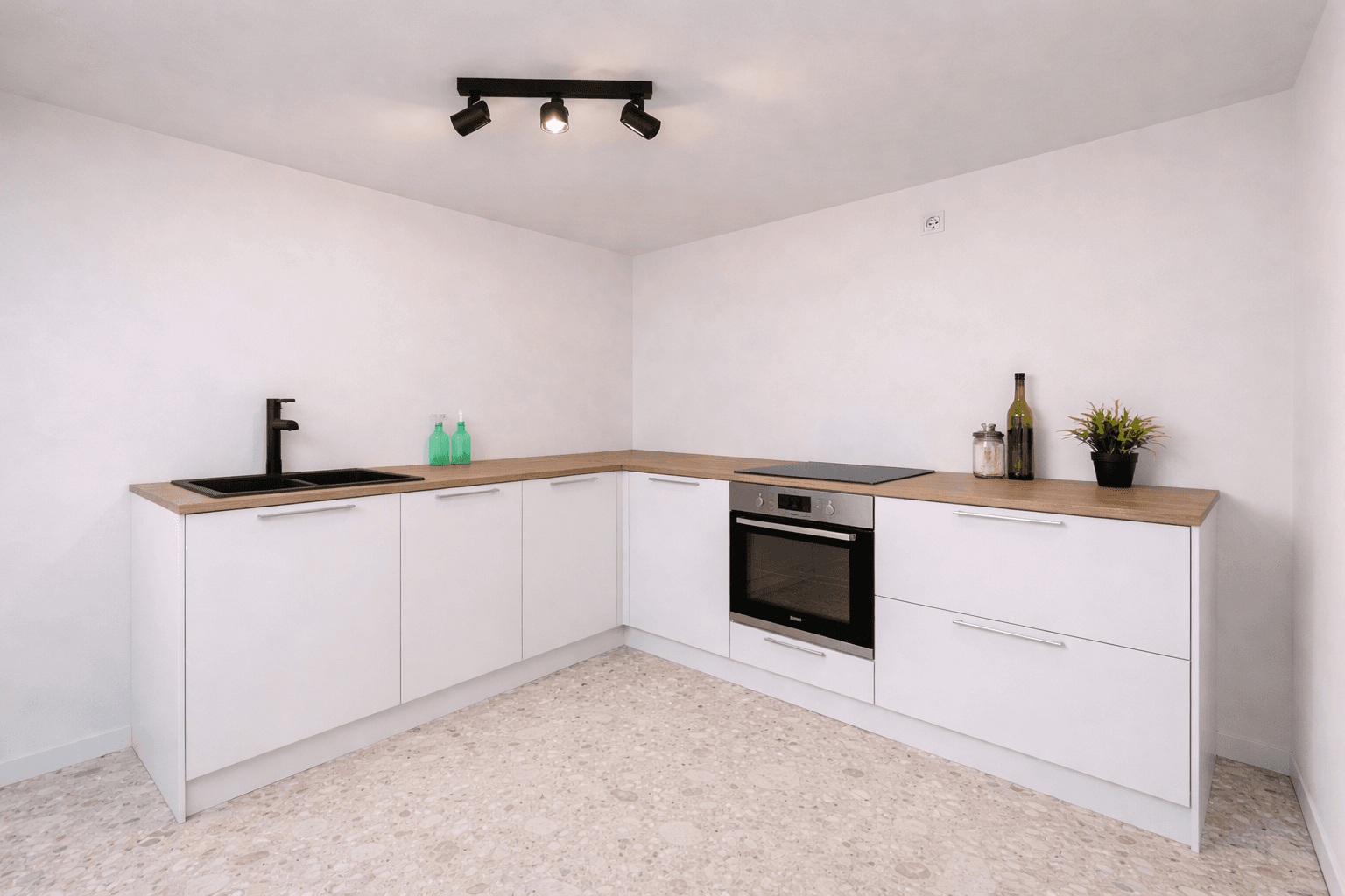 5 bedroom flat for sale, 81 m², Feldmochingerstr. 57, München, Bavaria 5 bedroom flat for sale, 81 m², Feldmochingerstr. 57, München, Bavaria