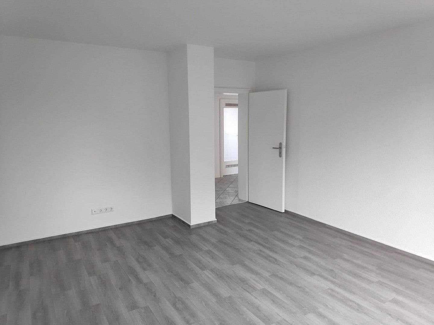 3 bedroom flat to rent, 82 m², Thüringer Str. 29a, Oberhausen, North Rhine-Westphalia 3 bedroom flat to rent, 82 m², Thüringer Str. 29a, Oberhausen, North Rhine-Westphalia