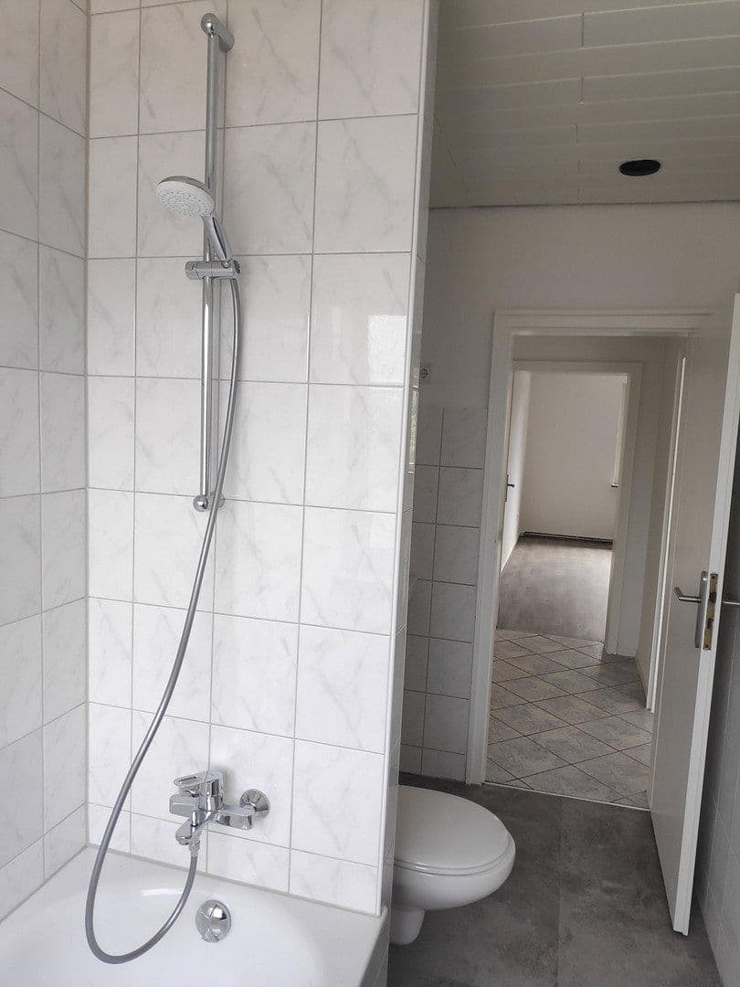 3 bedroom flat to rent, 82 m², Thüringer Str. 29a, Oberhausen, North Rhine-Westphalia 3 bedroom flat to rent, 82 m², Thüringer Str. 29a, Oberhausen, North Rhine-Westphalia