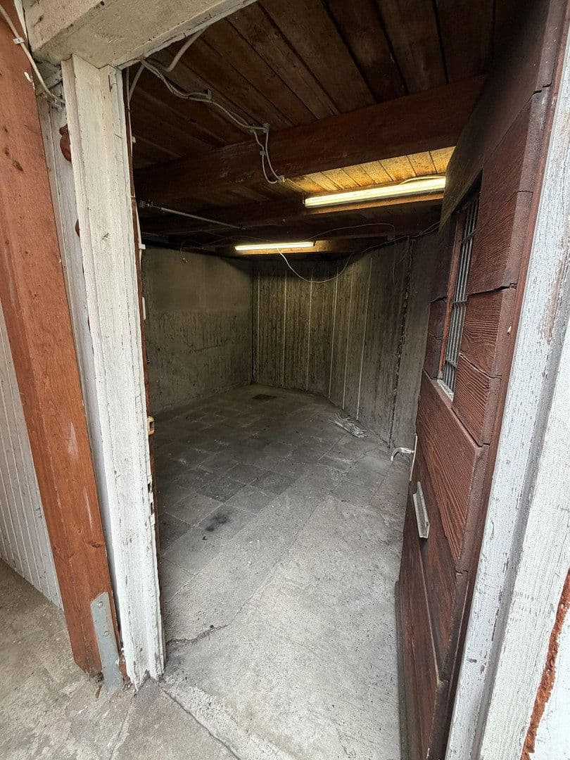 office to rent, 172 m², Ziegelsteinstraße 30, Nürnberg, Bavaria office to rent, 172 m², Ziegelsteinstraße 30, Nürnberg, Bavaria