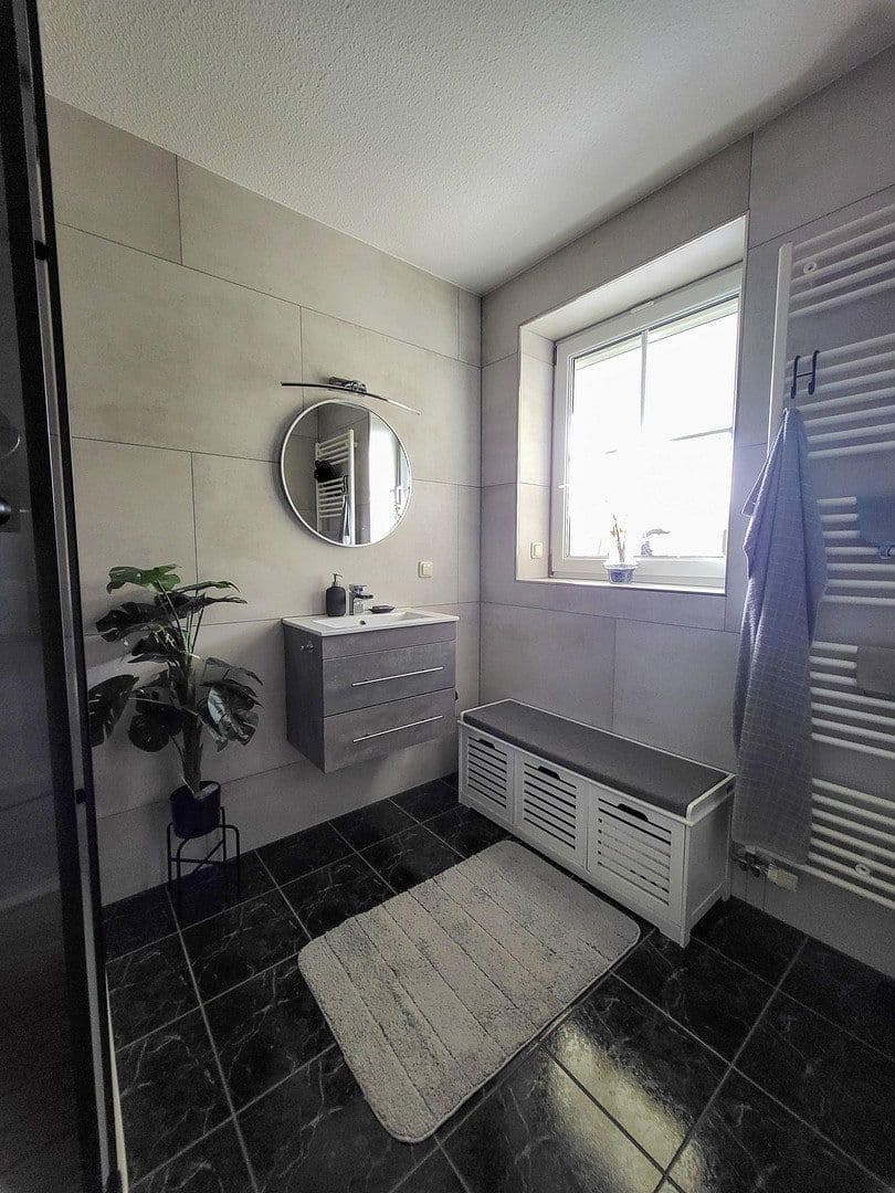 4 bedroom flat for sale, 93 m², Schwarzenberg/Erzgebirge, Saxony 4 bedroom flat for sale, 93 m², Schwarzenberg/Erzgebirge, Saxony