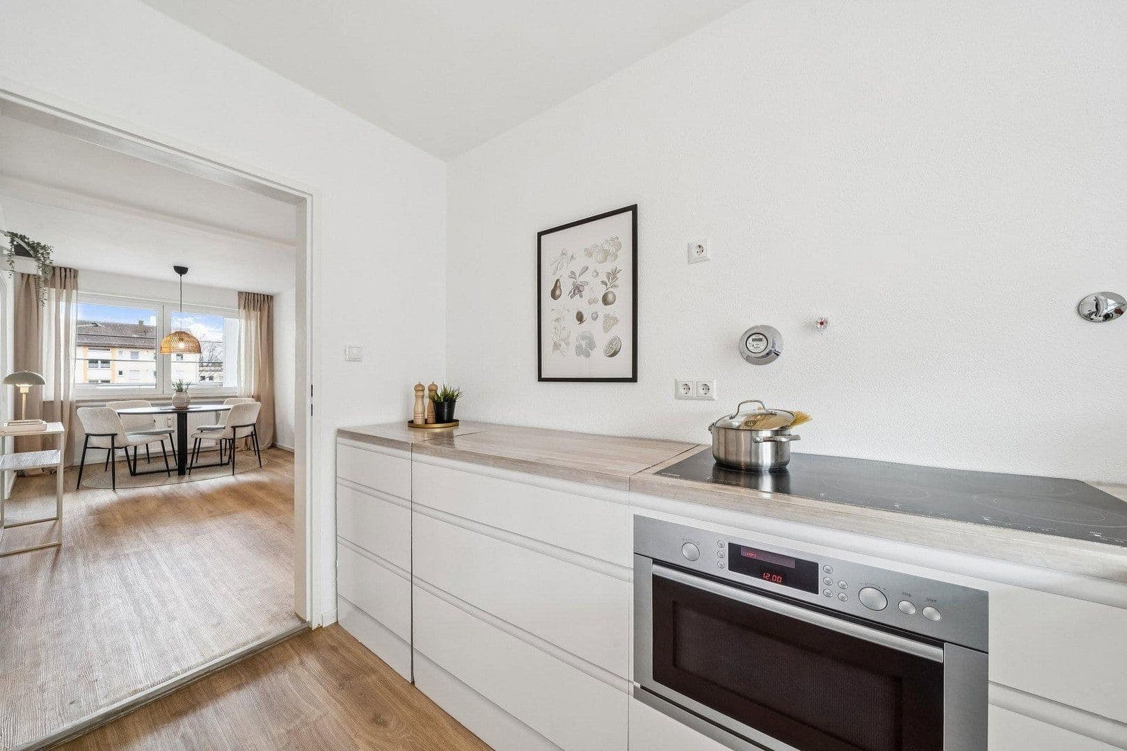 3 bedroom with open-plan kitchen flat for sale, 97 m², Königsbrunn, Bavaria 3 bedroom with open-plan kitchen flat for sale, 97 m², Königsbrunn, Bavaria