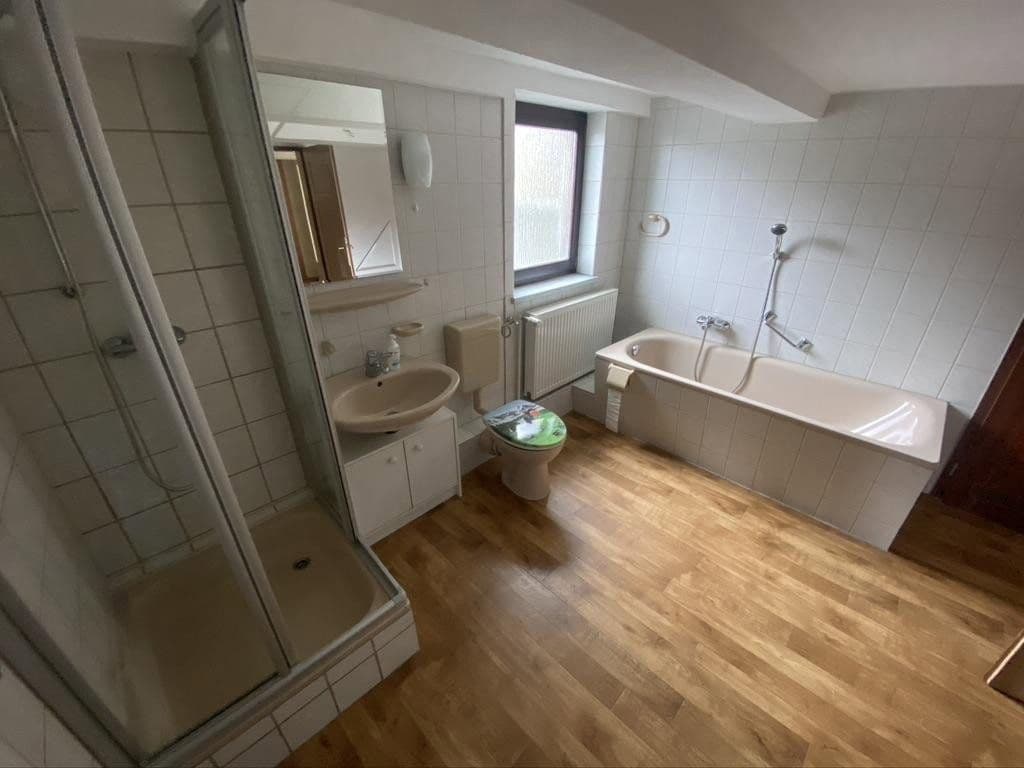 4 bedroom with open-plan kitchen flat to rent, 150 m², Bischofsthal Str. 14, Langelsheim, Lower Saxony 4 bedroom with open-plan kitchen flat to rent, 150 m², Bischofsthal Str. 14, Langelsheim, Lower Saxony