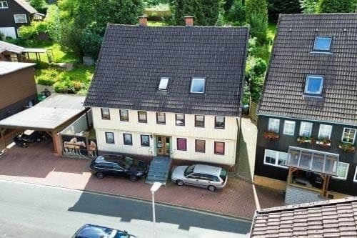 4 bedroom with open-plan kitchen flat to rent, 150 m², Bischofsthal Str. 14, Langelsheim, Lower Saxony 4 bedroom with open-plan kitchen flat to rent, 150 m², Bischofsthal Str. 14, Langelsheim, Lower Saxony