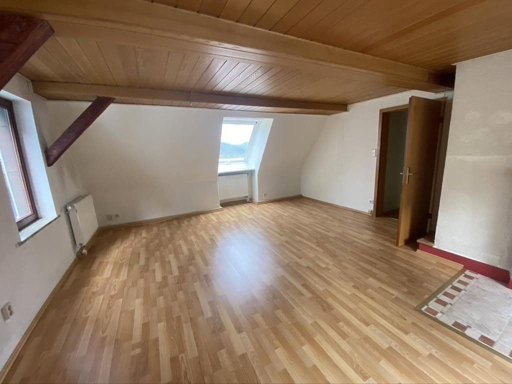 4 bedroom with open-plan kitchen flat to rent, 150 m², Bischofsthal Str. 14, Langelsheim, Lower Saxony 4 bedroom with open-plan kitchen flat to rent, 150 m², Bischofsthal Str. 14, Langelsheim, Lower Saxony