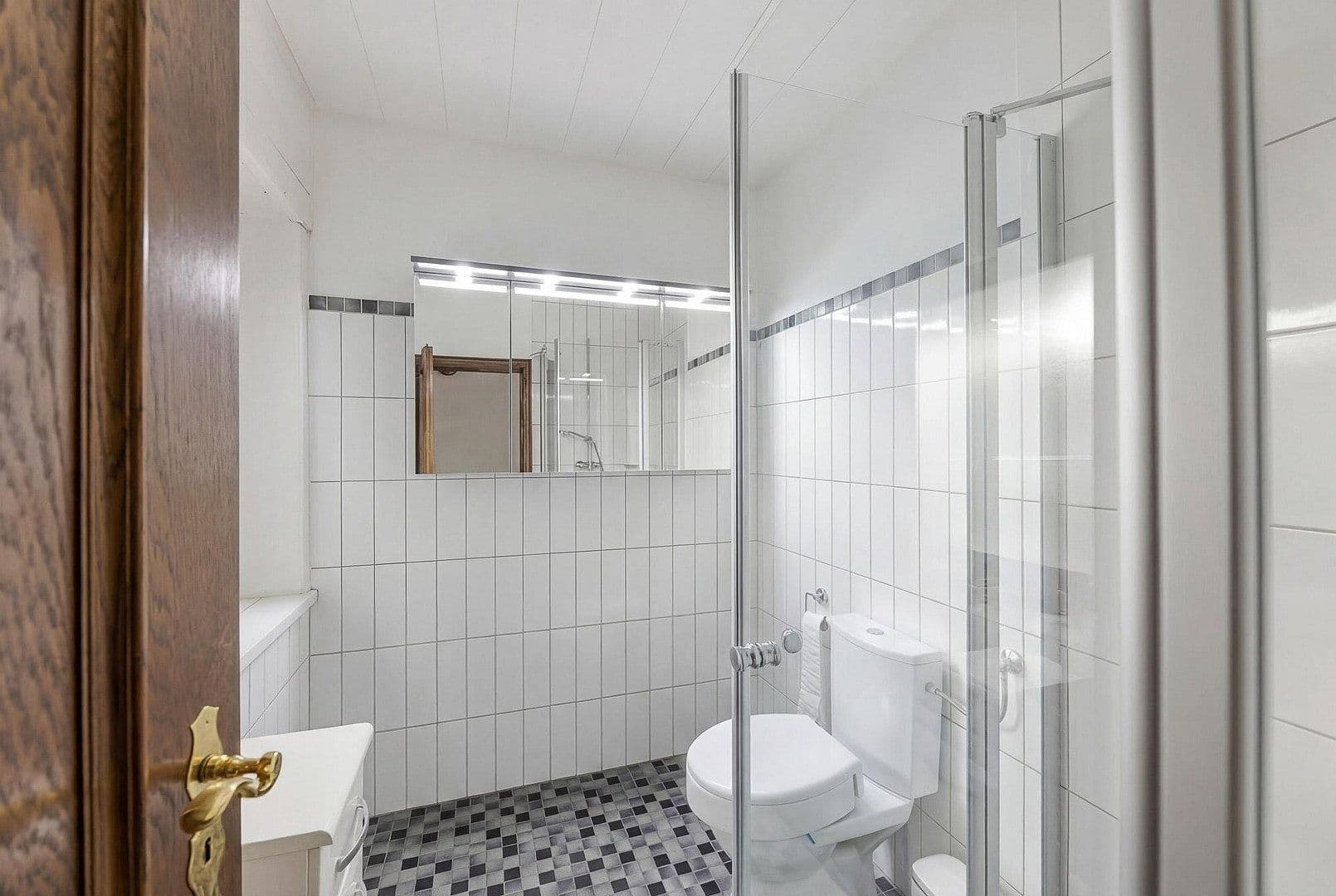 3 bedroom with open-plan kitchen flat to rent, 109 m², Plankstadt, Baden-Württemberg 3 bedroom with open-plan kitchen flat to rent, 109 m², Plankstadt, Baden-Württemberg